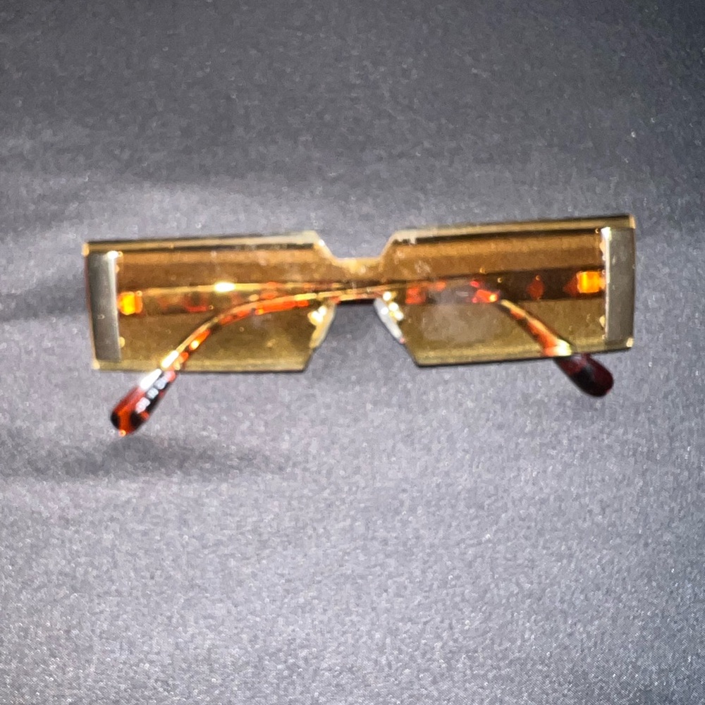 Rectangular Gold Sunglasses